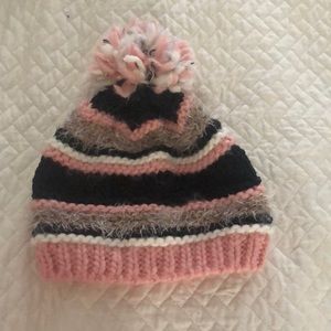 Cute girls winter pom pom hat